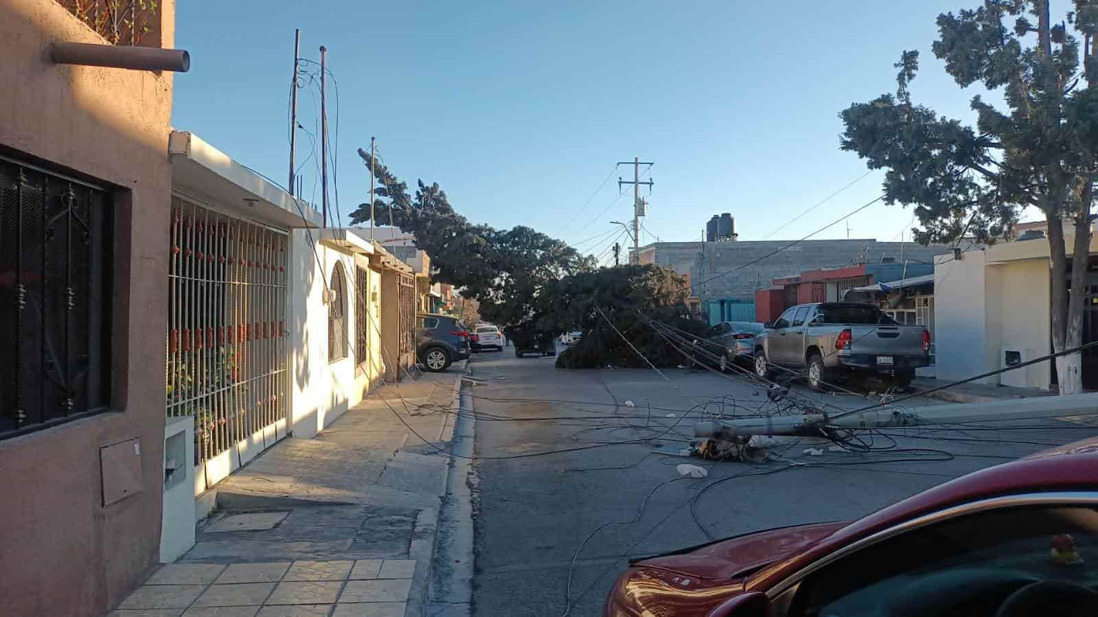 Caos en la Sureste por frente frío 25