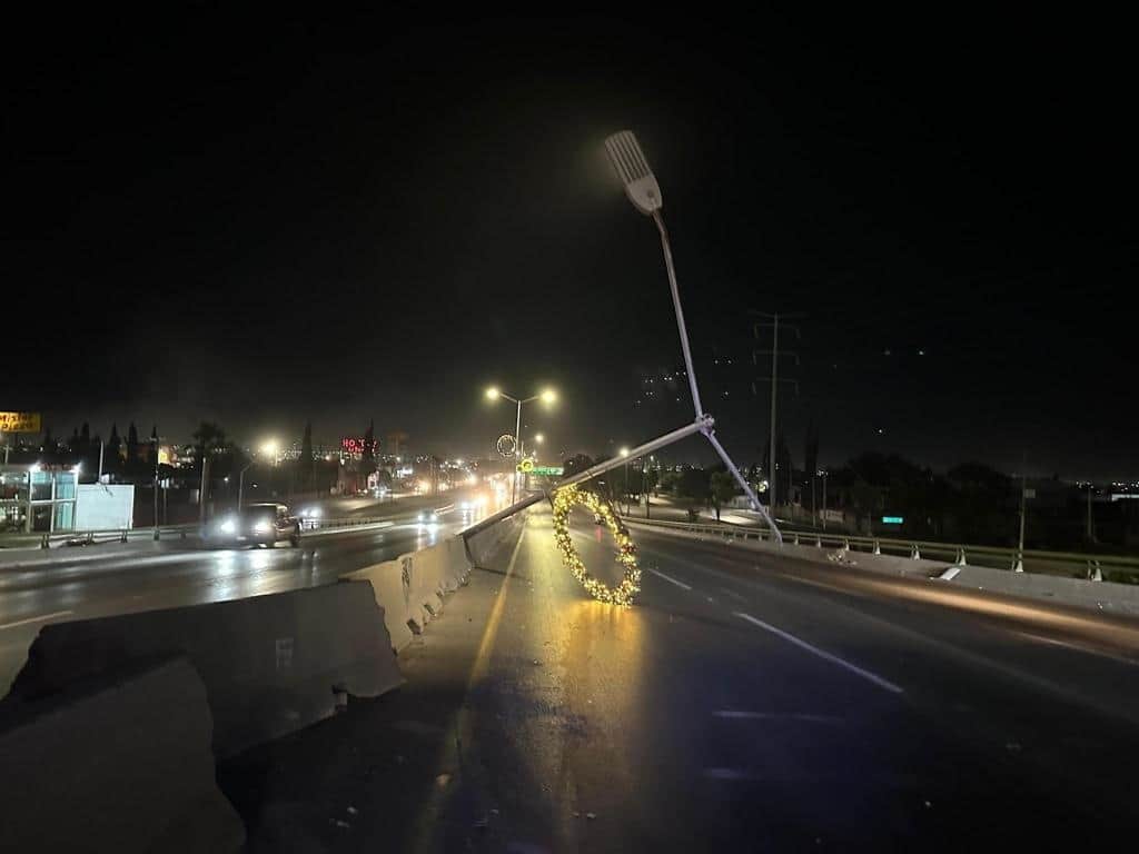 Caos en la Sureste por frente frío 25