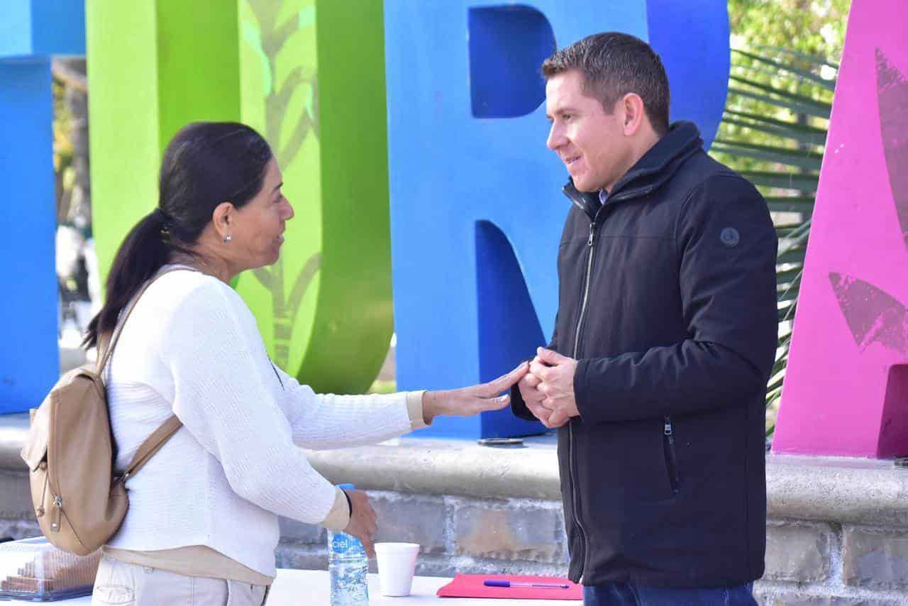 Mantiene Hugo Lozano cercanía con la gente