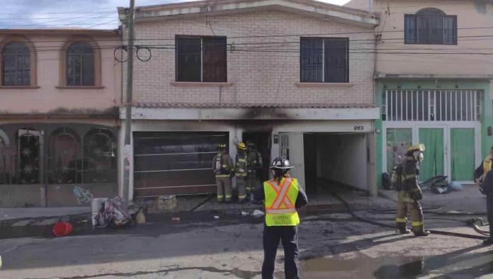 Explota y se incendia su casa