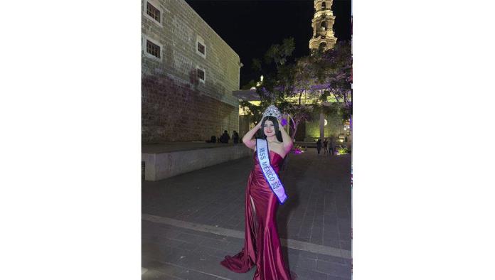 Se corona la fronterense Camila Avalos como Miss México 2024