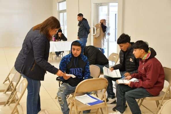 Realizan primera jornada  laboral de este 2024 en Nava 