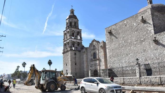 EXCAVACIONES EN ZONA CENTRO DE MONCLOVA, REVIVEN CATACUMBAS DE LA IGLESIA SANTIAGO APOSTOL