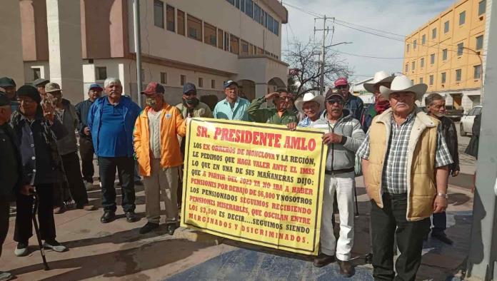 Pide aumento de pensiones