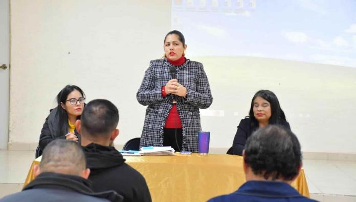 Pily Valenzuela y lideres religiosos unen fuerzas contra la drogadicción juvenil