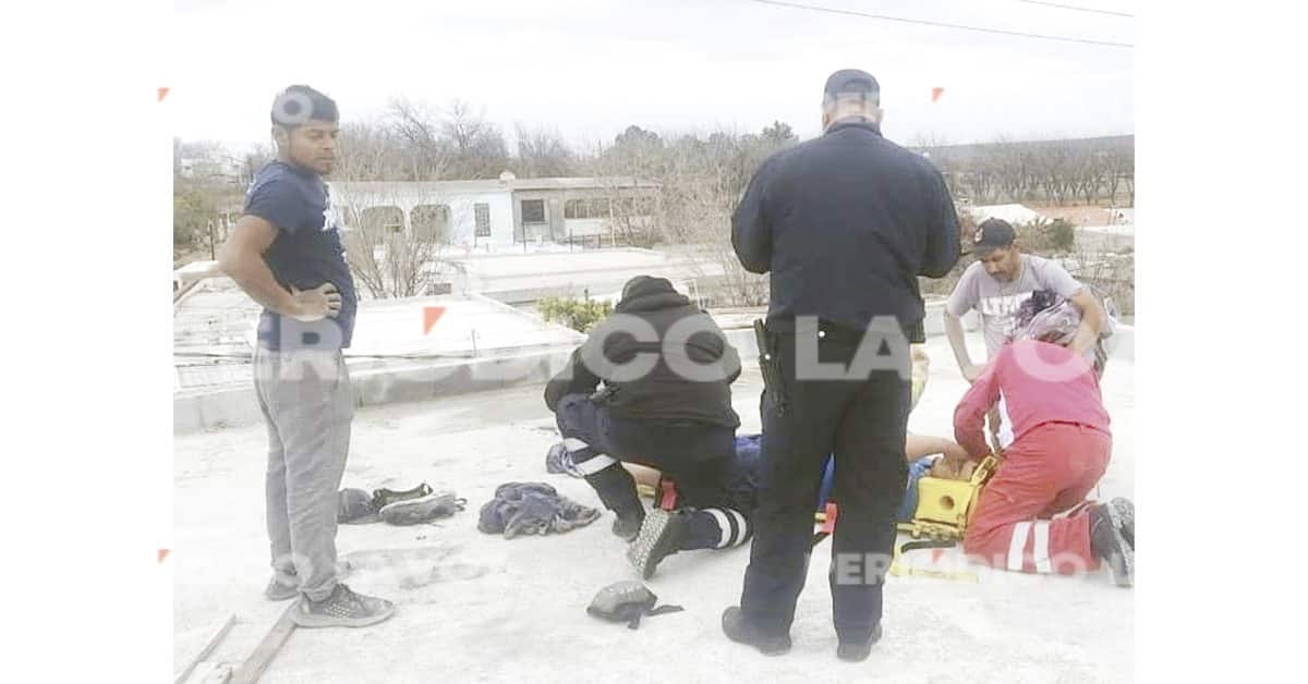 Se electrocuta albañil