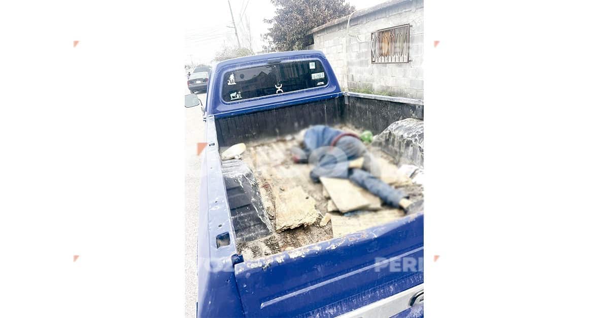 Muere por cirrosis en caja de camioneta 