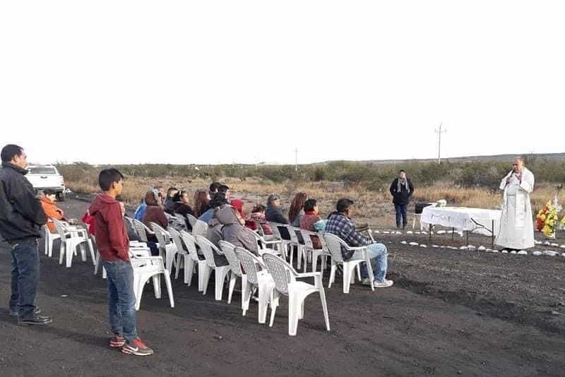 Honran a mineros de “La Espuelita”