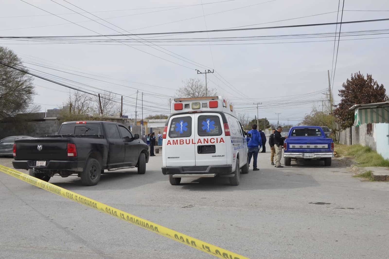 Muere por cirrosis en caja de camioneta 