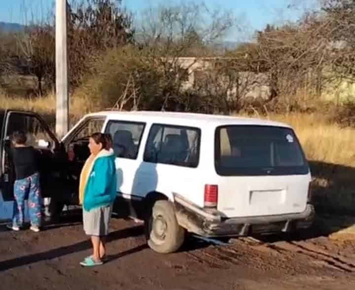 Taxista provoca choque