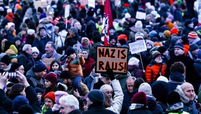 Alemania marcha contra la extrema derecha y exige la ilegalización de AfD