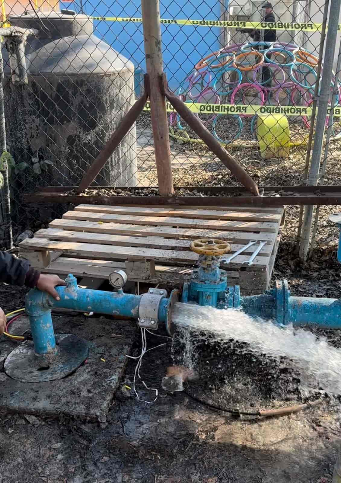 Reemplazan motor y accesorios del sistema de bombeo en jardín de niños