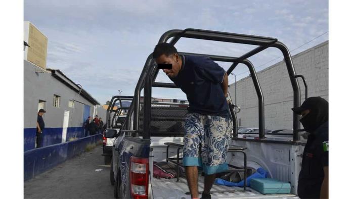 Lo ‘cachan’ drogándose con pegamento amarillo