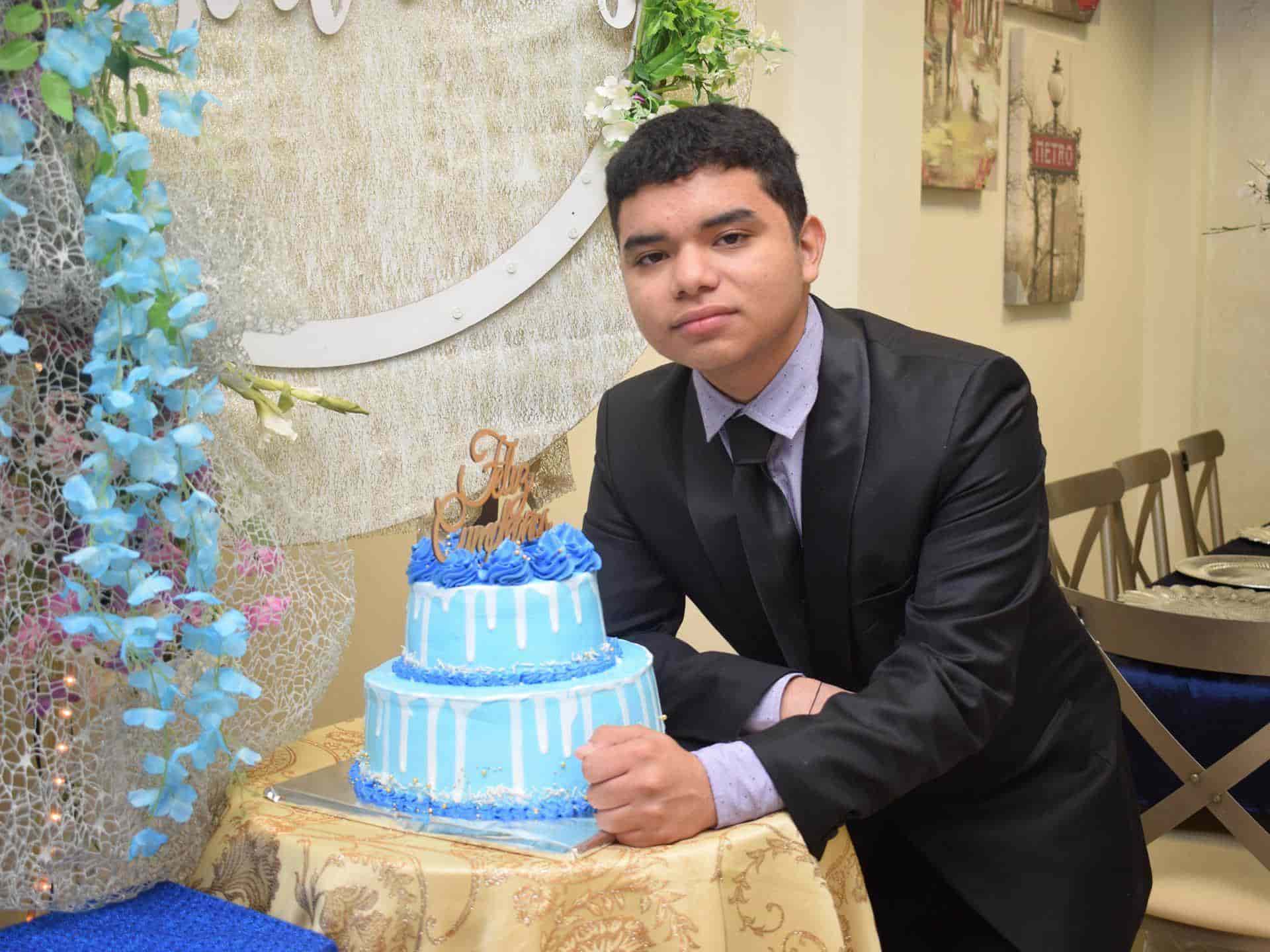 Elegante quinceañero