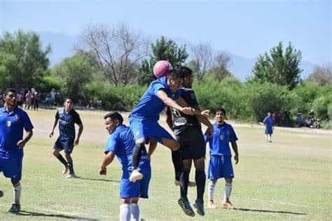 Héctor Moreno da victoria a Cruz Azul