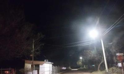 Se mantiene un trabajo constante para mejorar las luminarias del municipio de Nava