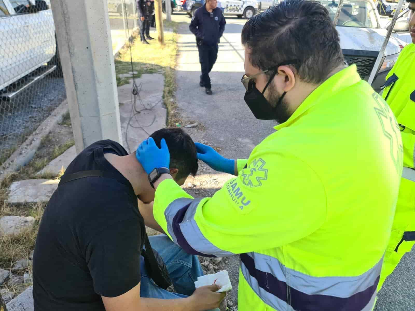 Destroza camioneta en choque por alcance