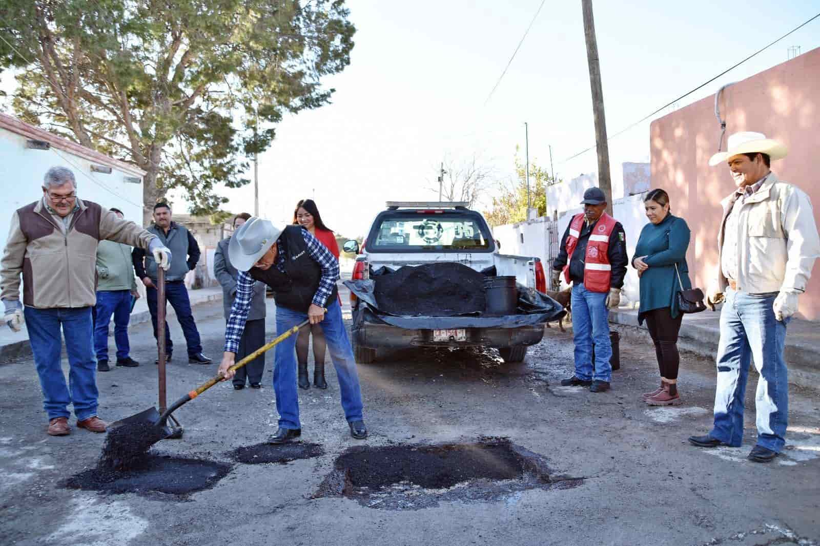 Inicia Ciénegas programa de bacheo