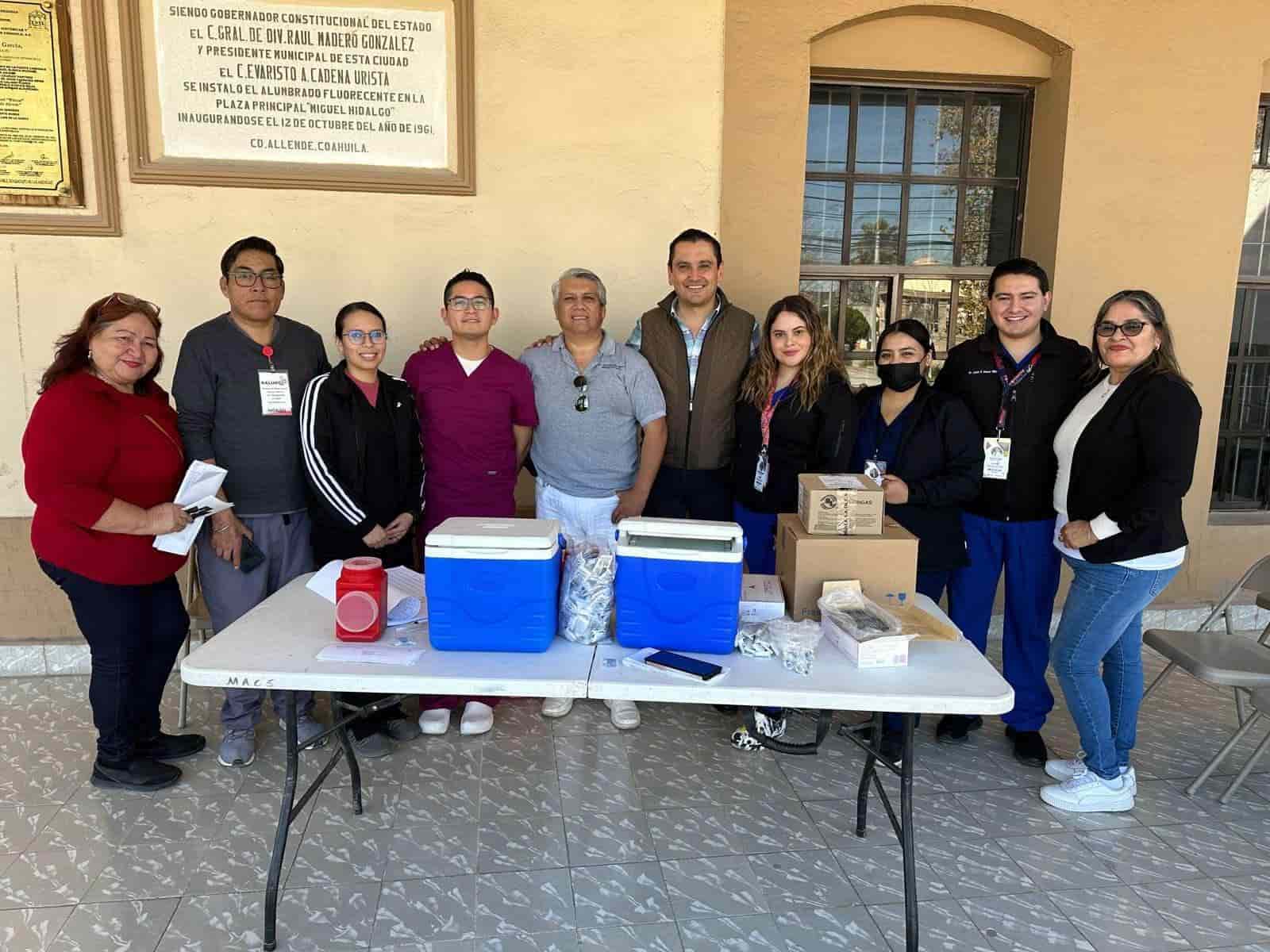 Realizan brigadas de VACUNACIÓN en las instalaciones del ayuntamiento de Allende