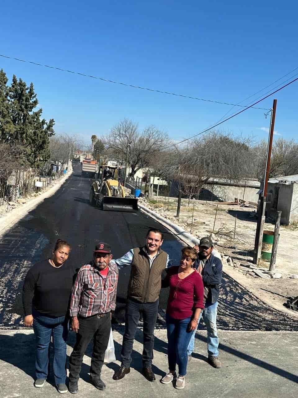 Pavimentan la Guerrero, Sinaloa y Calle Nueva en Allende 
