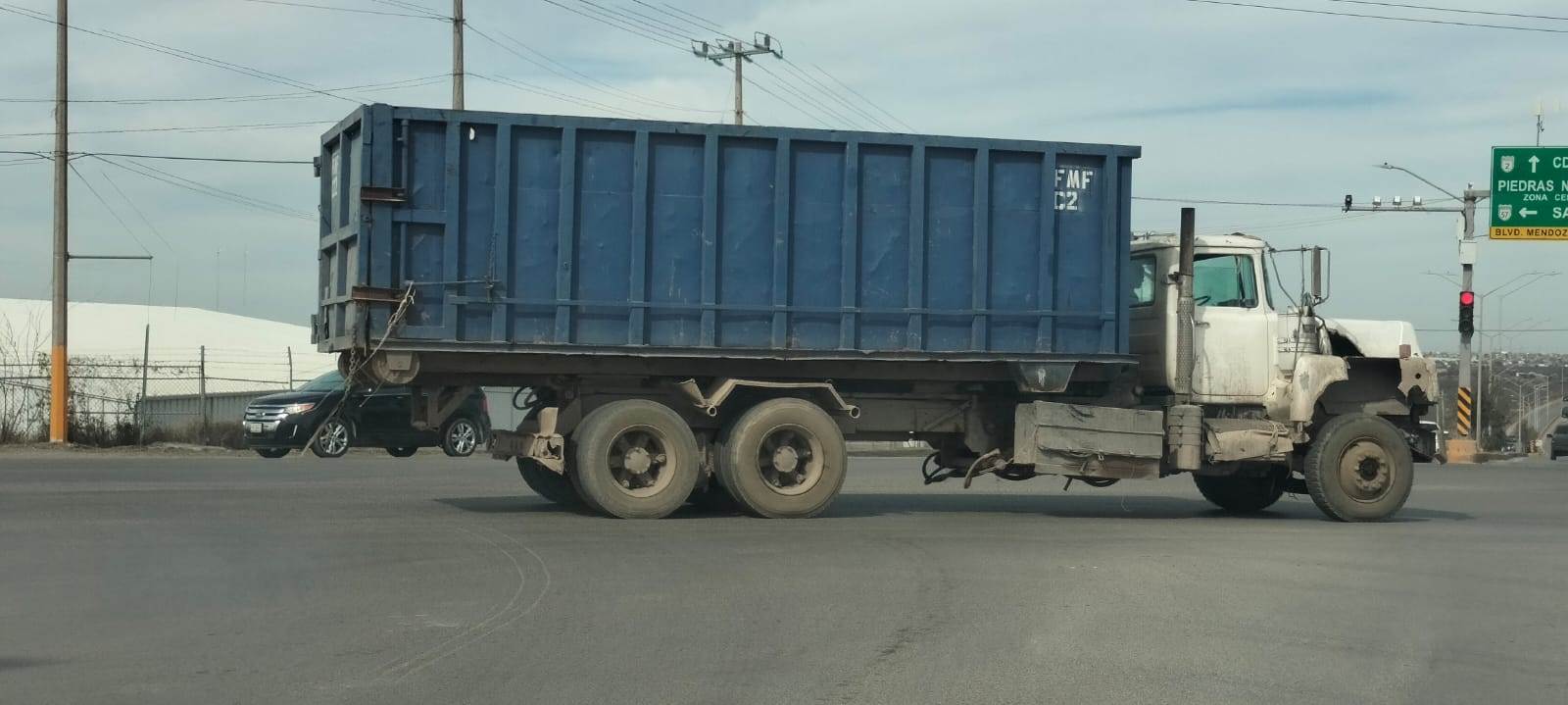 Vive transporte a merced de robos 