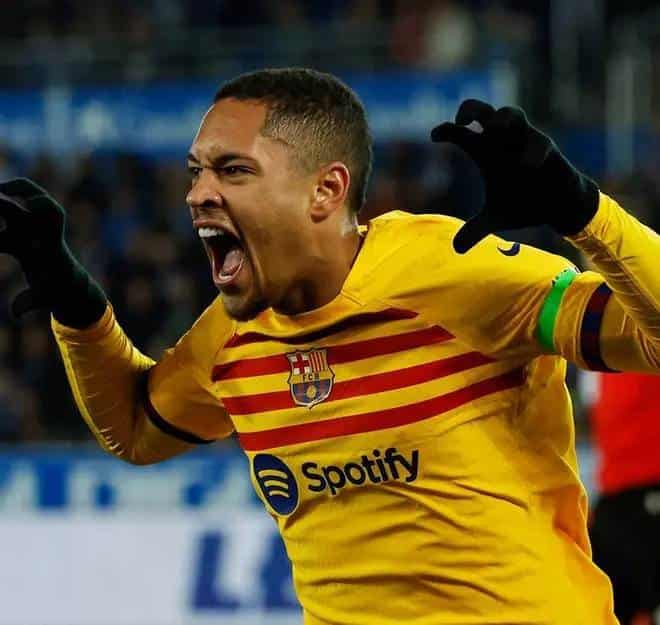 En 11 minutos, Vitor Roque hizo gol y se fue expulsado.