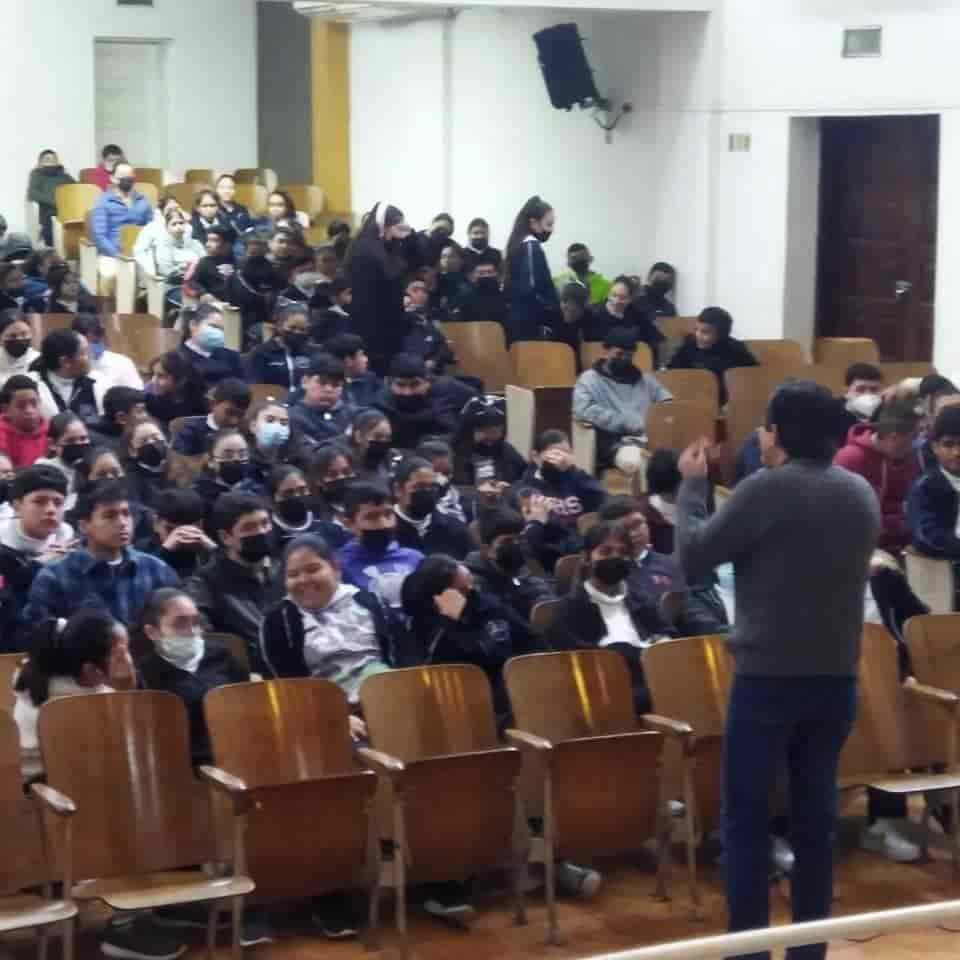 Agradecen a padrinos por apoyar casa hogar