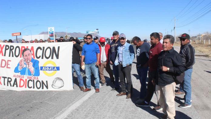 “Tenemos un año sin salario”