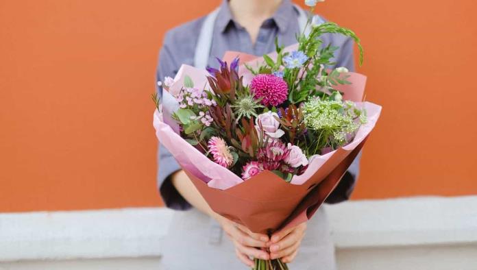 Confían que con enamorados repunten ventas