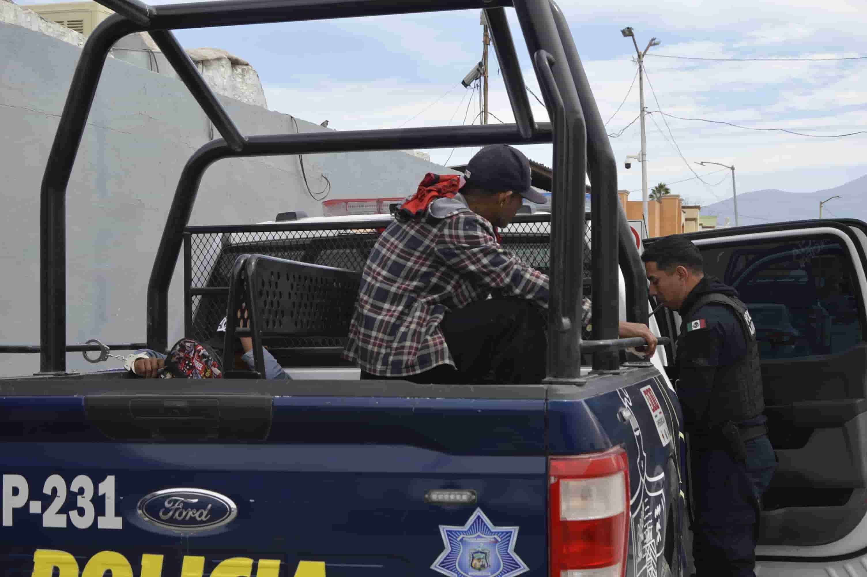 Aseguran a parejita en operativo ‘barrido’