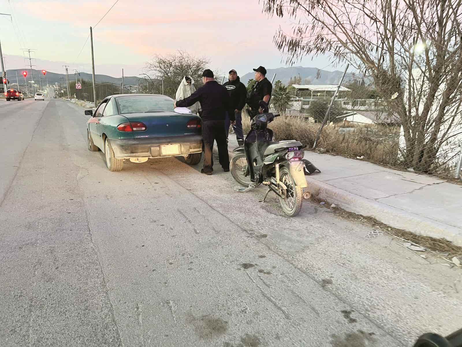 Estampa moto contra Cavalier 