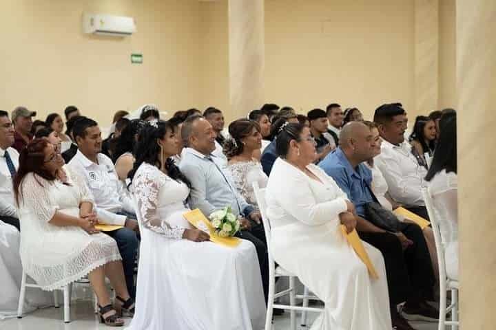 Se registran 50 parejas para boda comunitarias