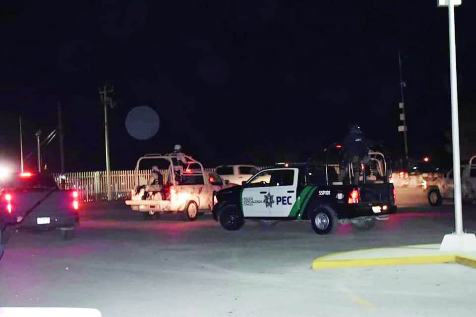 Trasladan 35 reos al Cereso de Monclova