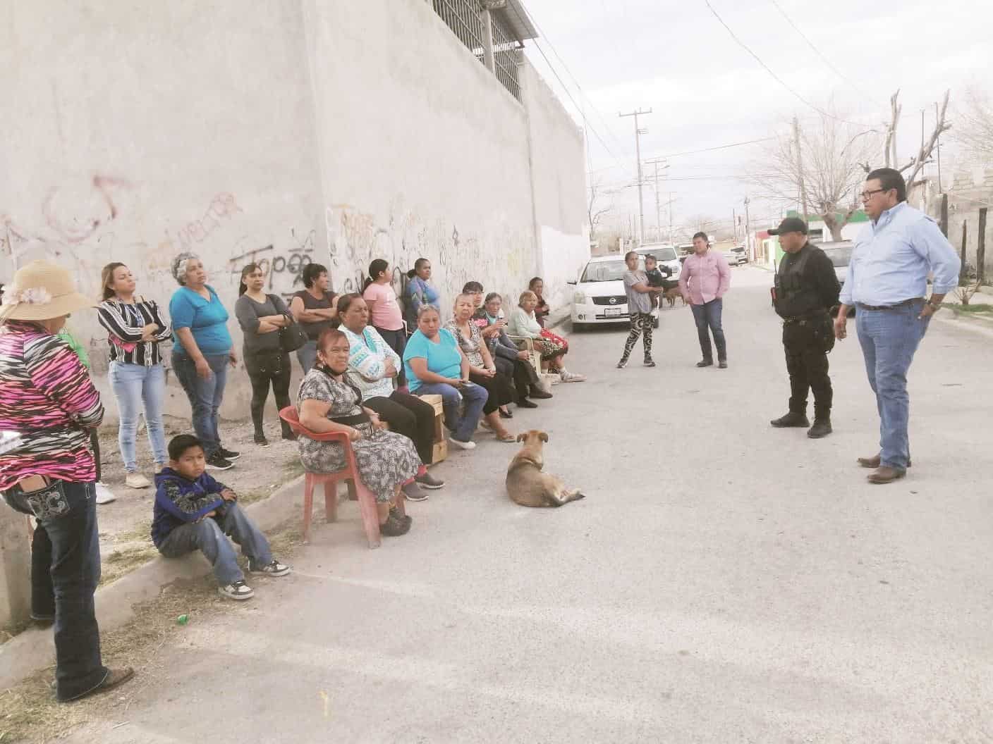Atiende Piña reportes en “la Luis Donaldo”
