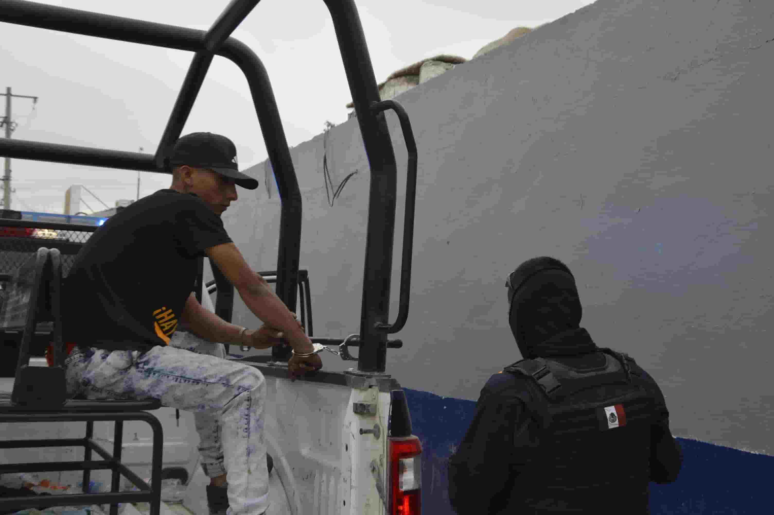 Le cortan ‘vuelo’ a drogadicto