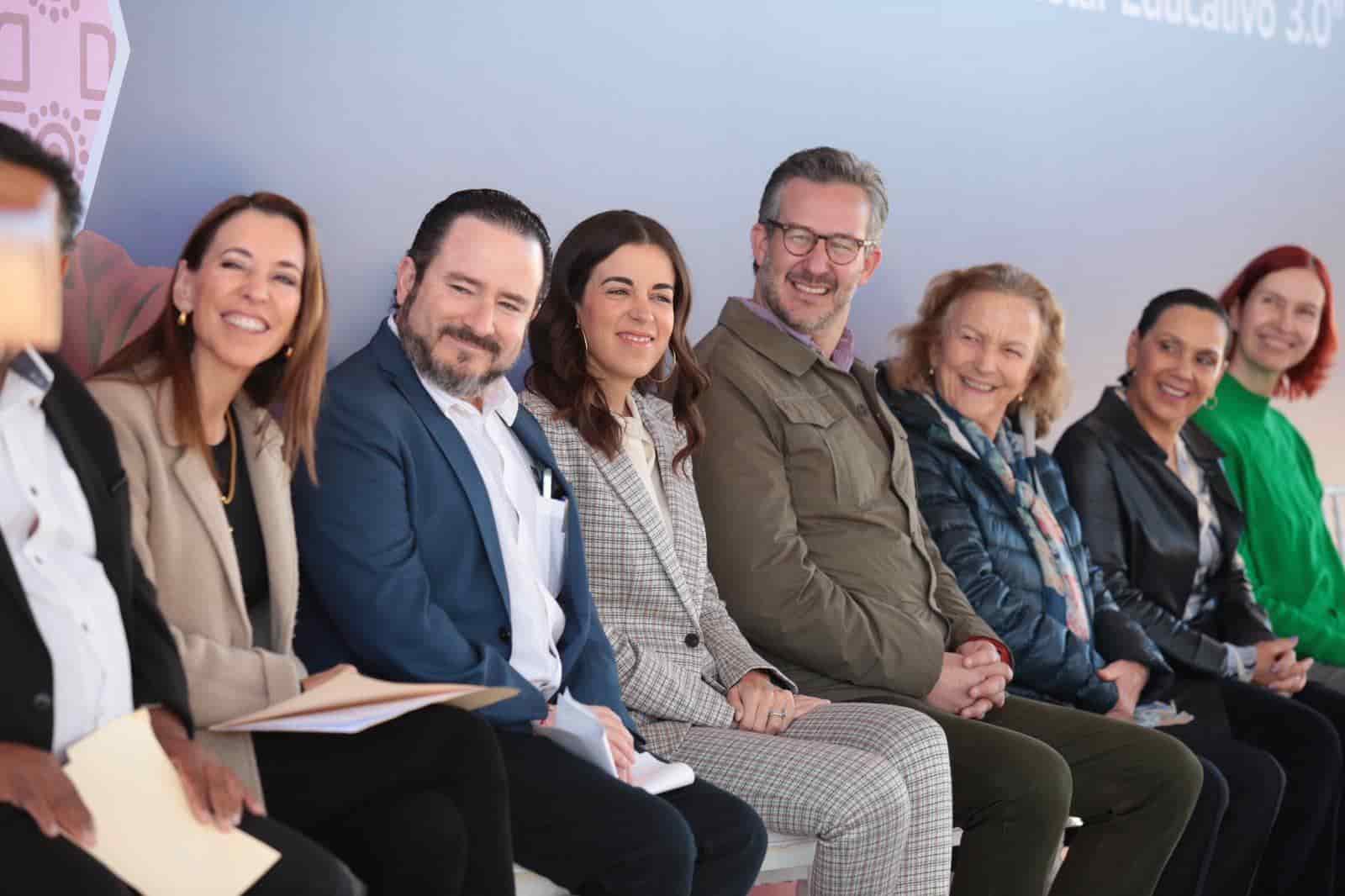 De la mano INSPIRA con la sociedad civil