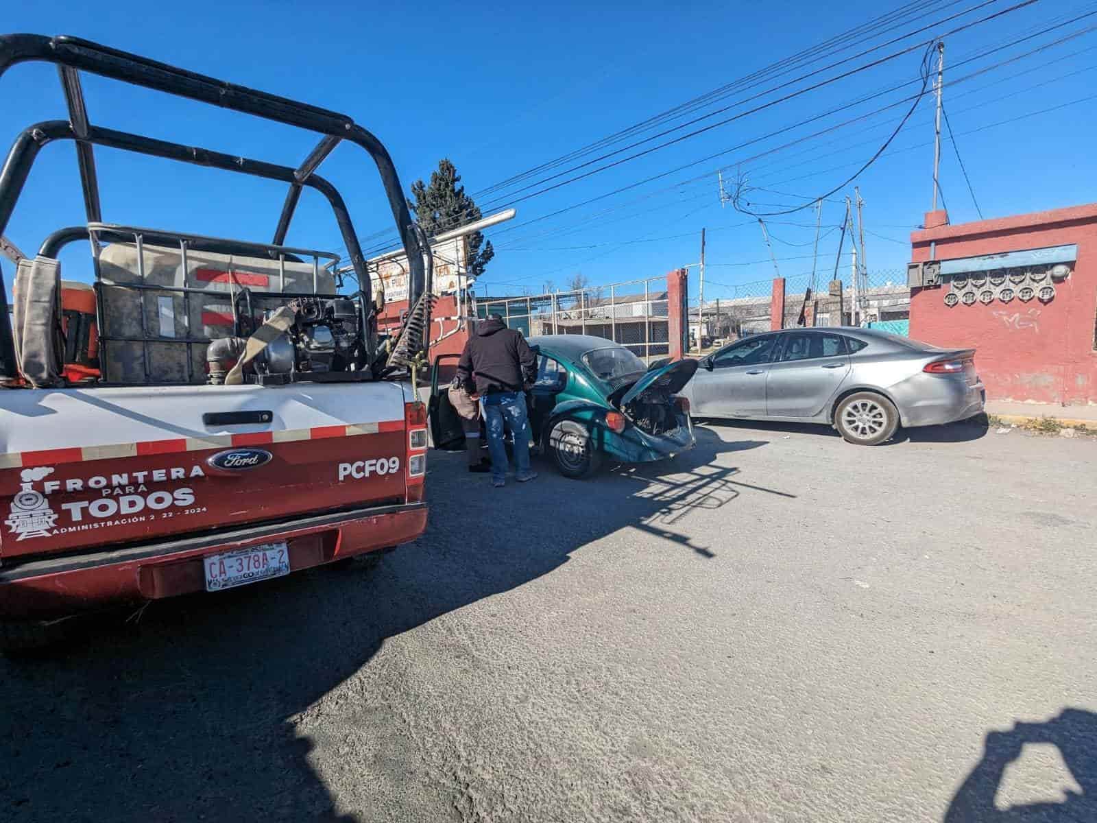 El conato de incendio del Vocho desató la movilización de los cuerpos de rescate.