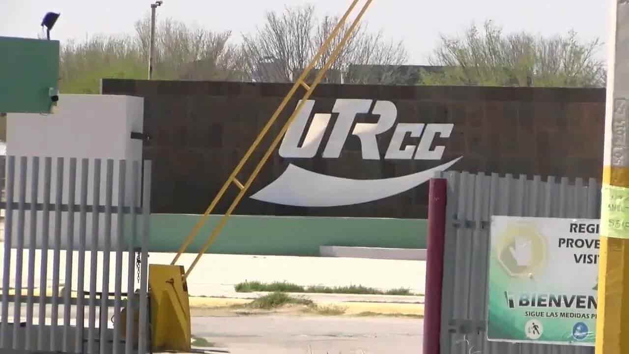 Salen con empleo alumnos de UTRCC