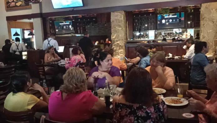 Esperan abarroten restaurantes