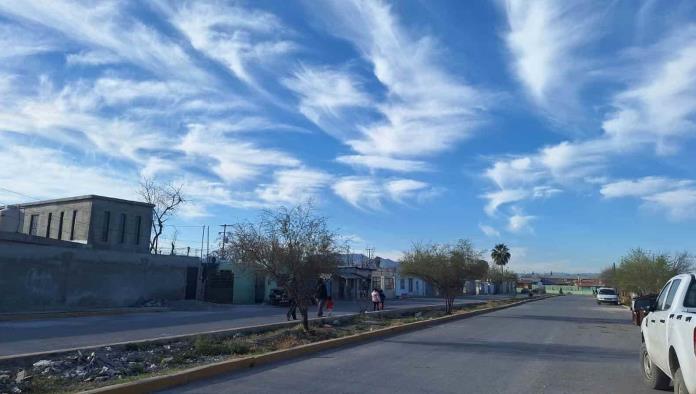 Rehabilitan alumbrado