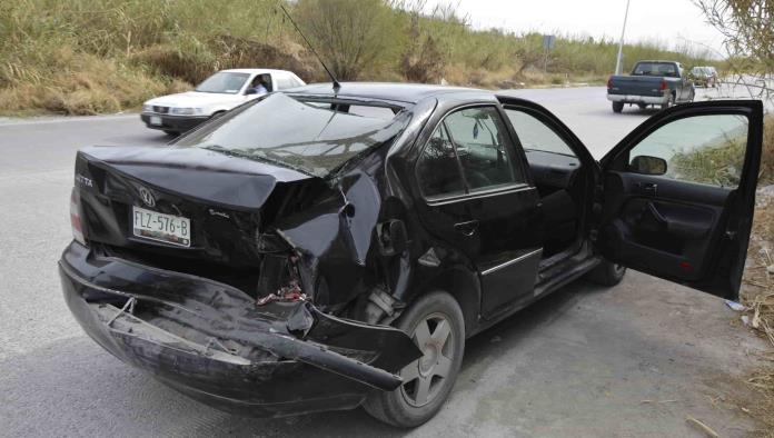 Le destroza Jetta a estudiante de medicina