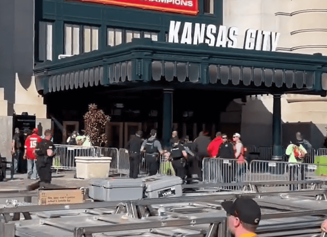 Tiroteo de Kansas fue por una disputa que terminó en balacera