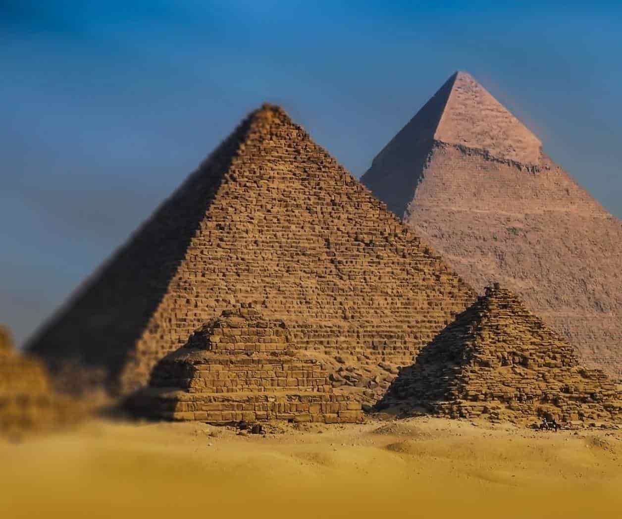 Cancelan proyecto para restaurar las pirámides de Egipto