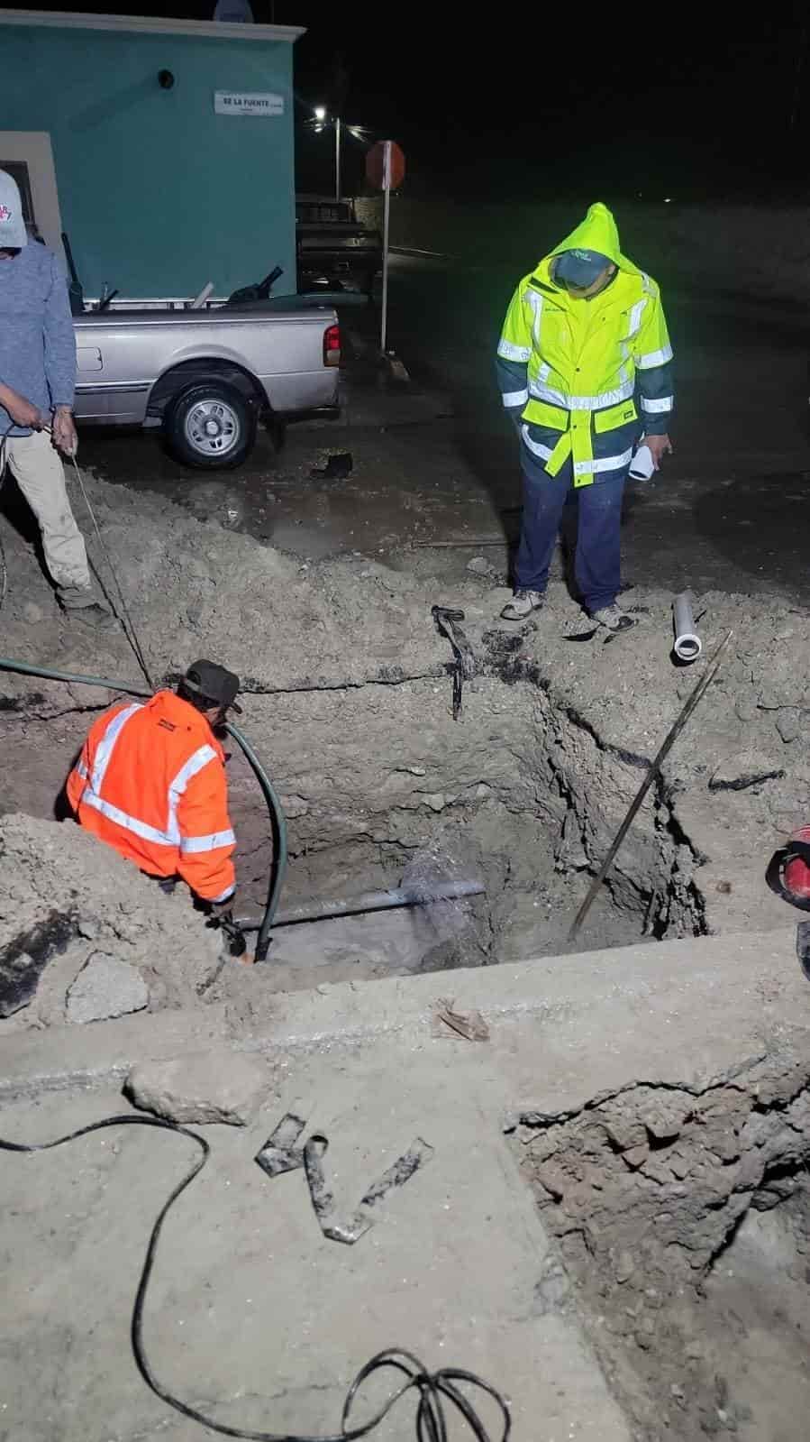 Repara SIMAS fuga de agua