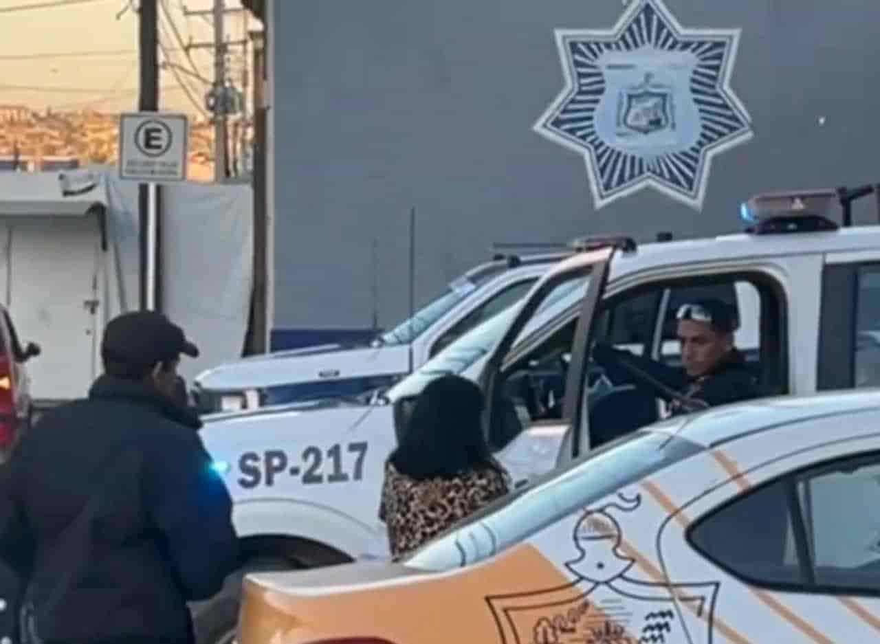 Vagaba adicta con su hijo de un año