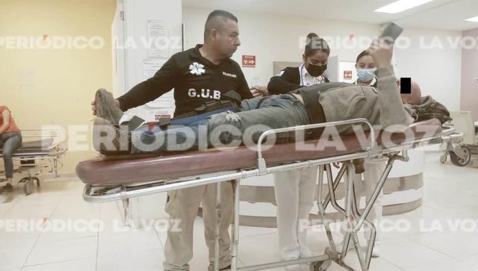 Manda a ‘volar’ a pareja en moto