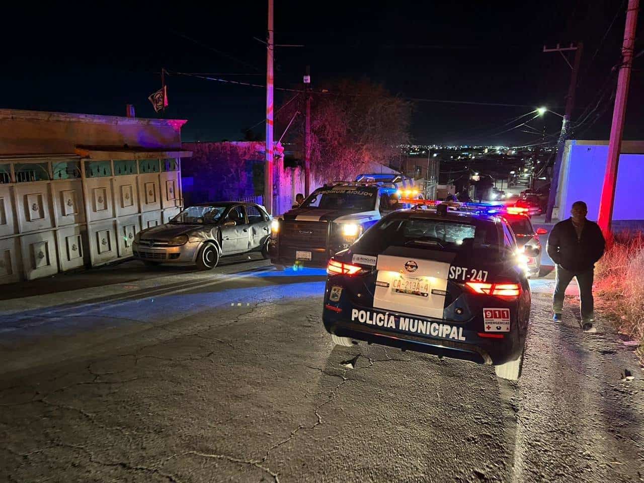 Ataca enfermera a pedradas a vecino