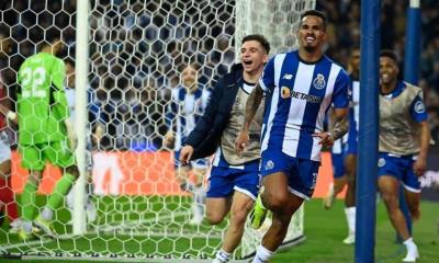 Porto vence al Arsenal en el último minuto 