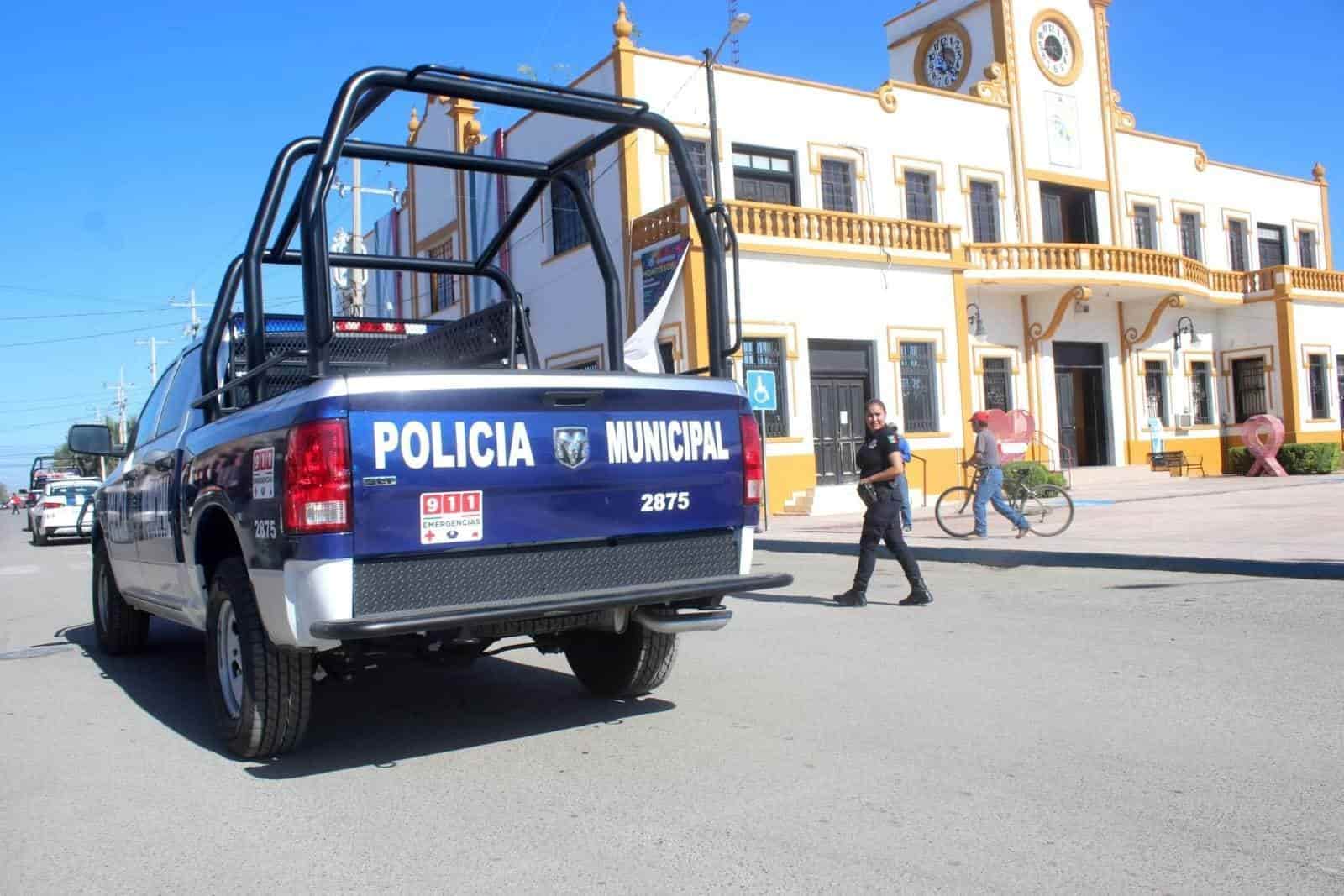 La ataca su vecina