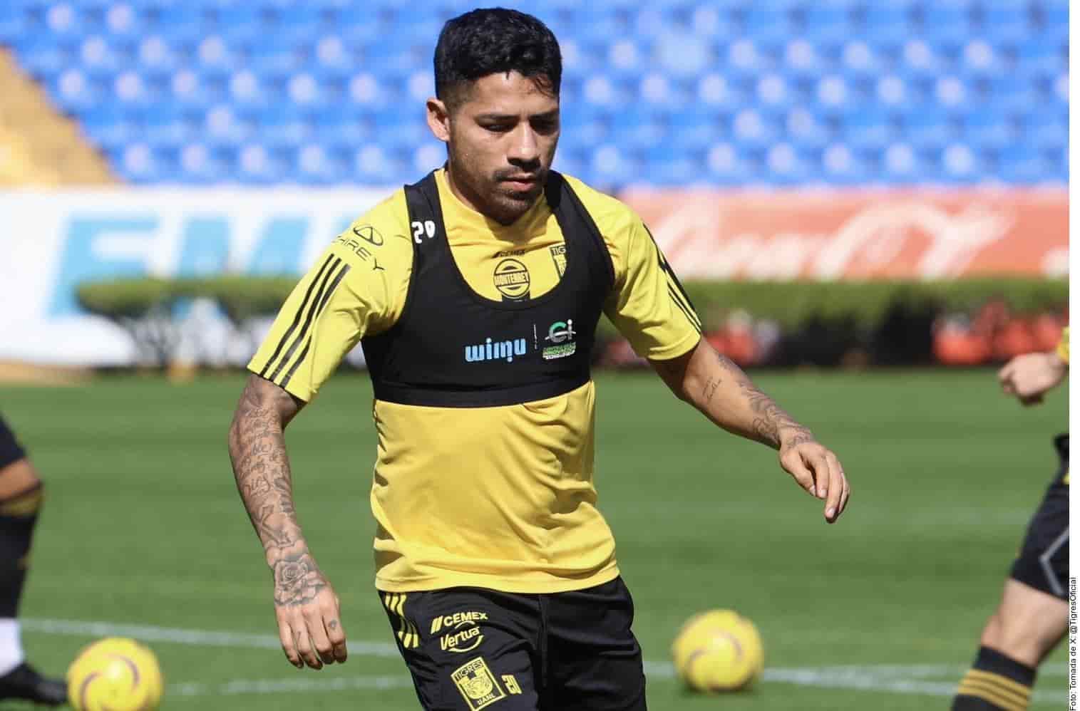 Volvería Aquino al once titular de Tigres 